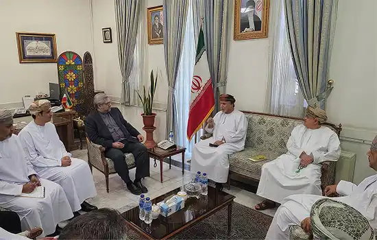 همکاری در امور کنسولی و قضایی برای انتقال زندانیان بین ایران و عمان 6 استرداد مجرمین و همکاری در امور کنسولی و قضایی بین ایران و عمان