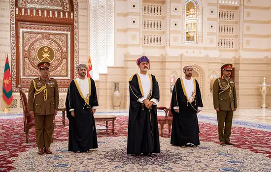 سلطان عمان استوارنامه سفیران چند کشور را دریافت کرد