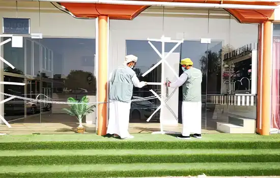 تعطیلی یک مؤسسه مسافرتی و گردشگری با حکم قضایی در عمان