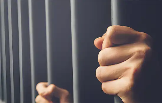 دو قاچاقچی حشیش در مسقط دستگیر شدند