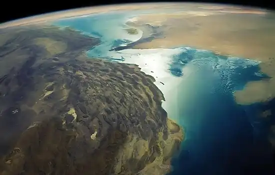 انتشار تصاویر بی‌نظیر کشورهای خلیج فارس و تنگه هرمز از یک ایستگاه فضایی