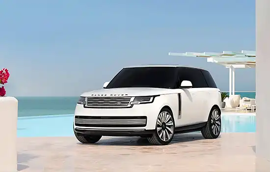 رونمایی از رنج روور سفارشی SV با الهام از میراث خلیج فارس "صدف های مروارید" 1 رونمایی از رنج روور سفارشی SV با الهام از میراث خلیج فارس "صدف های مروارید"