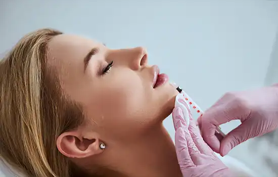 ضبط كمية كبيرة من مواد الفيلر والبوتوكس في مسقط 5 ضبط كمية كبيرة من مواد الفيلر والبوتوكس في مسقط