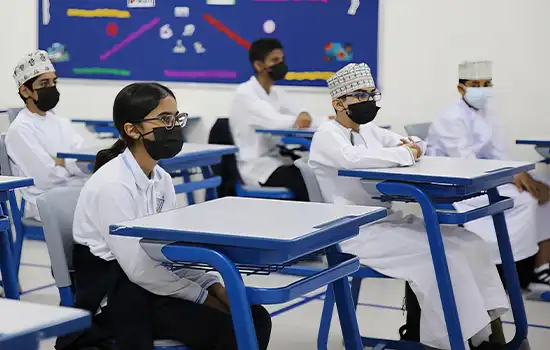 Omans Ministry of Education Issues Guidelines to Reduce School Bag Weight