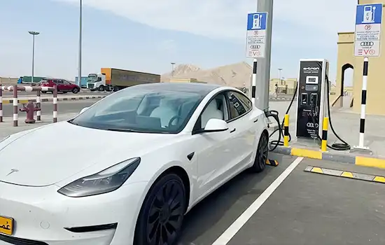 Significant Rise in Electric Vehicles in Oman: 300% Increase in 2024
