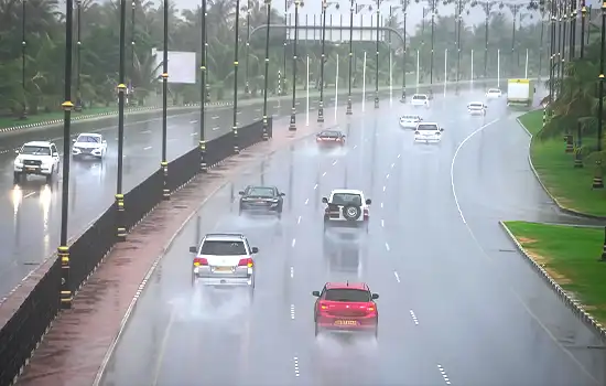 heavy rainfall expected in oman en