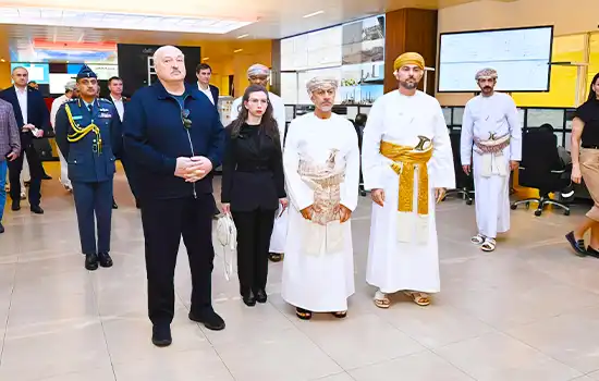 رئيس بيلاروسيا، ألكسندر لوكاشينكو، يزور ميناء صحار والصناعات النفطية في عمان 6 president of belarus alexander lukashenko visits sohar port and oq refineries in oman en