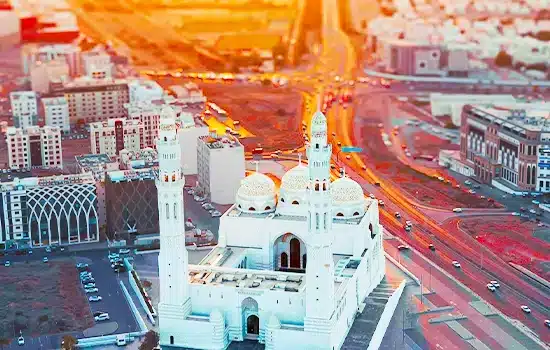 Oman Declares Monday as Eid Al-Fitr Day – 2025 5 Oman announces the first day of Eid Al-Fitr 2025 and a 9-day holiday for employees