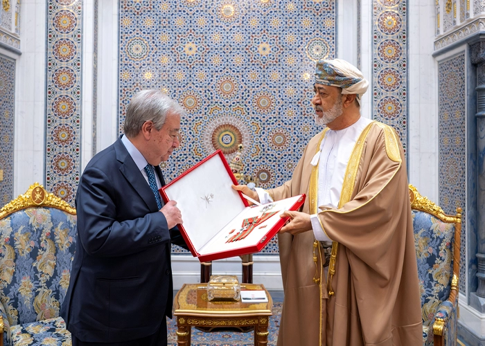 Sultan of Oman Awards High State Decoration to UN Secretary-General 4 sultan of oman awards high state decoration to un secretary general en 1